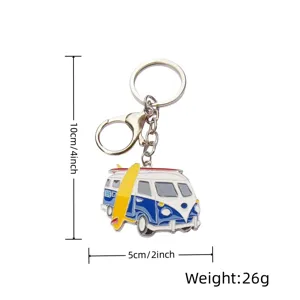 Porte-clés bus cartoon en métal avec planche de surf, pendentif camping-car rétro.