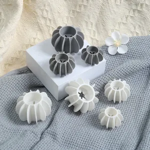 Reusable silicone laundry balls for anti-tangle and deep cleaning, durable washer tools.