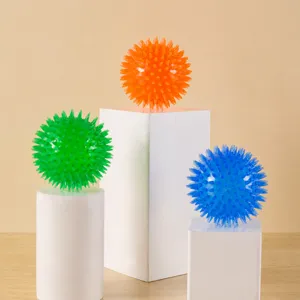 Jouet à Mâcher pour Chien Animal de Compagnie Balle Hérisson en Caoutchouc Sonore Interactive Nettoyage des Dents pour Petits Chiens Moyens