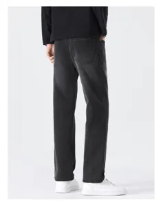 Men's loose straight-fit casual denim trousers stylish black long pants for daily wear