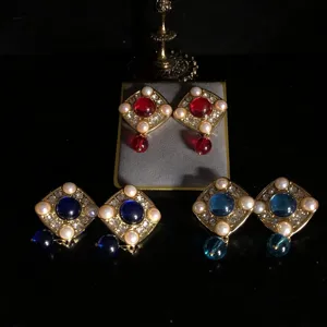 Vintage rhinestone pearl colored glass drop earrings geometric crystal shiny designer ear studs