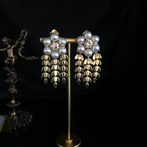 Vintage baroque pearl rhinestone flower leaf tassel earrings for elegant women party