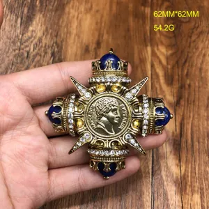 Vintage Hofstil Kreuz Brosche mit Lapislazuli und Strass, 62x62mm Statement Anstecknadel.