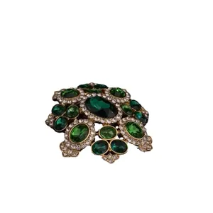 Vintage emerald rhinestone brooch gold-toned floral crystal pin elegant jewelry accessory