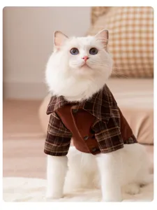 Camicia a quadri retrò per animali domestici, vestito marrone vintage per gatti e cani autunno.