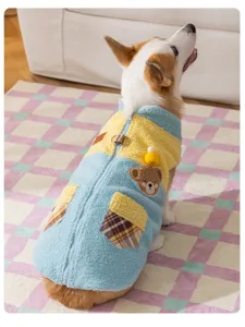 Gilet per cani in pile color-block per corgi, toppa orsetto carina, vestiti invernali caldi.