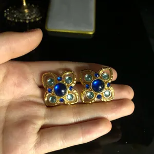 Vintage blue glass floral earrings elegant gold tone statement ear studs for women fashion