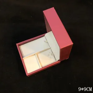 Boite a bijoux en cuir PU rouge rangement avec compartiments pour bagues colliers 9x9cm