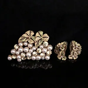 Baroque Vintage Style Grape Brooch And Earring Set Artificial Pearl Rhinestone Gold Plated Fashion Jewelry