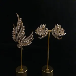 Vintage baroque pearl rhinestone brooch and earrings set, elegant court style jewelry.