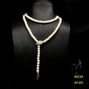Vintage luxury pearl necklace with sparkling zircon snake head pendant for women elegant jewelry