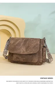 Vintage casual messenger bag for women, large capacity crossbody bag with wide strap.