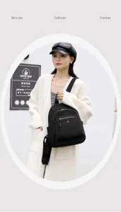 Sac a dos noir femme imperméable leger voyage petit cartable decontracte detail