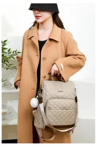 Grand sac à dos matelassé grande capacité pour femme sac de voyage quotidien beige