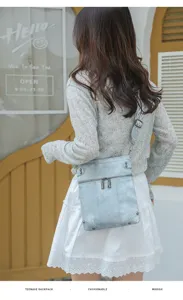Stylish casual single shoulder bag with multi-pocket design, premium retro crossbody style.