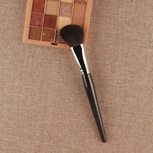 Professionele Schuine Contour Penseel Zacht Wol Haar Make-up Penseel Houten Handvat Cosmetisch Hulpmiddel