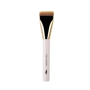 Professional flat foundation brush for flawless makeup, soft dense bristles, smooth finish.