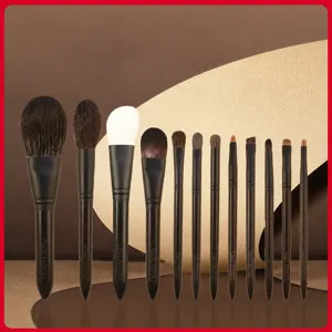 Kit de Pinceaux de Maquillage Professionnel Poils d'Animaux Pinceaux Doux Avec Manche en Bois Ergonomique Outil de Maquillage Noir