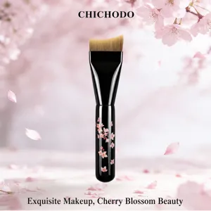 Pennello per Fondotinta in Fibra Sintetica Manico in Legno Nero Motivo Sakura Pennello Trucco Strumento Cosmetico Professionale