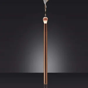 Flame Highlighter Brush Synthetic Fiber Soft Bristles Metal Handle Makeup Brush For Face Contouring And Blending
