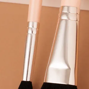 Professional makeup brush set with durable aluminum ferrule and soft bristles for makeup application.