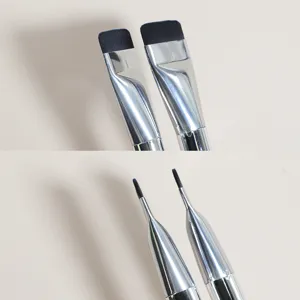 Professionelles flaches Make-up-Pinsel-Set für makellose flüssige Grundierung und sanfte Anwendung.