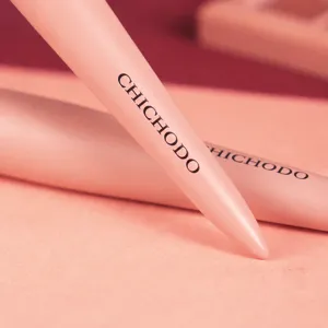 Chichodo professioneller rosafarbener Holz-Make-up-Pinselgriff, ergonomisch und langlebig.