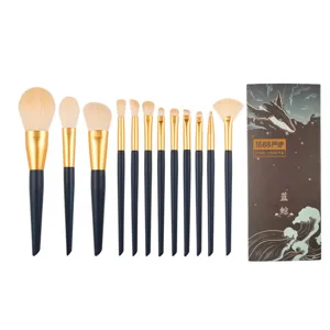 12-teiliges Make-up-Pinsel-Set mit Puder- Lidschattenpinseln und Wal-Design-Box.