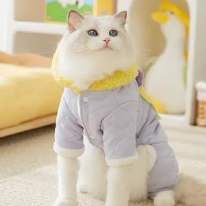 Thickened quilted pet jumpsuit for cats, cute winter warm hooded four-leg cat winter clothing.