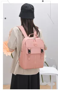 Zaino casual in nylon rosa per donna, grande capacita borsa scolastica giornaliera