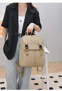 Grande zaino casual in nylon, impermeabile per sport all'aperto e viaggi quotidiani.