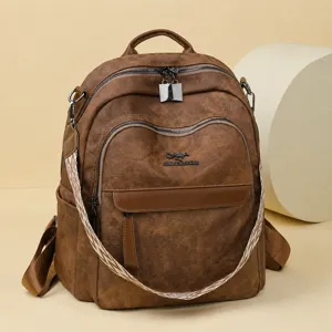 Sac à dos rétro femme en cuir souple marron, grand sac élégant de grande capacité pour tous les jours.