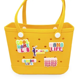 Ciondoli per Borsa con Slogan in Lettere in PVC Fiori per Scarpe fai da te Tema Madre Accessori Decorativi Per Borse da Spiaggia Scarpe Forate Donna