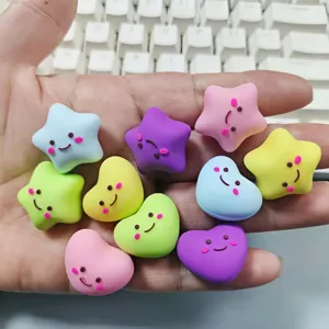 3D Mignon Dessin Animé Étoile Cœur Breloques de Sabots PVC Accessoires de Décoration de Chaussures Visage Souriant Épingles de Chaussures