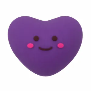 Mignons charms de chaussures PVC cœur violet 3D breloques cartoon pour sabots de jardin