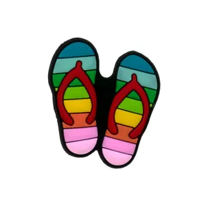 Jolis clips de chaussures tongs arc-en-ciel accessoires PVC mignons pour sabots de jardin