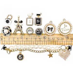Dijes de Metal para Zapatos Clog Diamantes de Imitación Perla Artificial Botella de Perfume Floral Accesorios de Decoración de Zapatos DIY para Mujeres