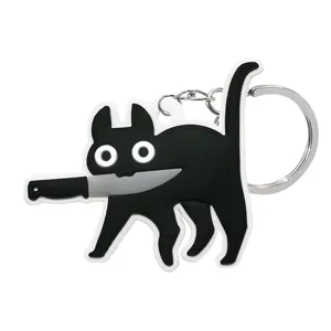 Schattige zwarte kat sleutelhanger met mes, grappige meme keyring voor rugzak en autosleutels.