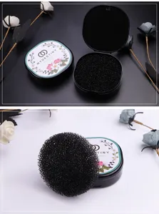 Makeup brush cleaner sponge tin box, portable color-changing dry cleaning tool for use.