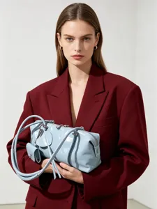 Bolso Boston de Cuero de Vaca para Mujer Casual Commuter Underarm Bolso de Almohada Color Sólido Minimalista de Moda