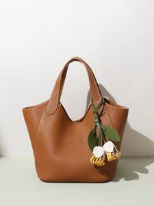 Καφέ δερμάτινη τσάντα bucket chic κομψή χειροποίητη τσάντα γυναικεία casual για καθημερινή χρήση.