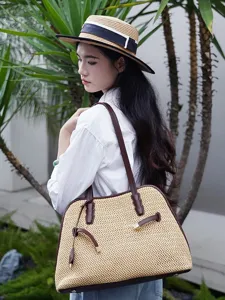 Elegante bolso de paja tejido con cuero de contraste gran bolso de hombro para playa