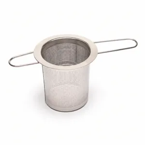 Stainless steel tea strainer detail view showing precise dimensions and telescopic handles.