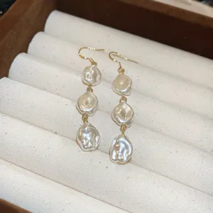 Korean Retro Irregular Baroque Artificial Pearl Earrings Elegant Alloy Metal Geometry Stud Earrings Fashion Jewelry Gift For Women