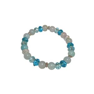 Fresh blue crystal beaded bracelet for women, sweet style fashion hand jewelry for daily wear.