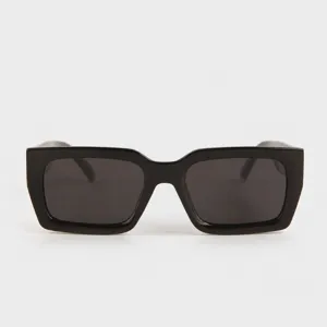 New fashion European style square frame sunglasses for men and women, UV protection black shades.