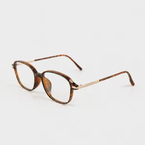 Stylish anti-blue light reading glasses with tortoise shell frame and metal temples.