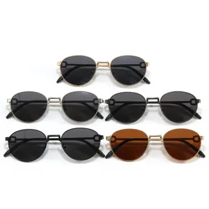 Vintage metalen ronde montuur zonnebril voor heren en dames met UV bescherming mode.