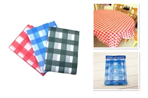 Nappe de table à carreaux en plastique jetable imperméable pour cuisine et fête.