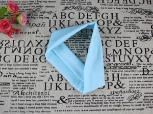 Bandeau de yoga élastique de couleur unie bleu clair accessoire de cheveux de sport pour femmes